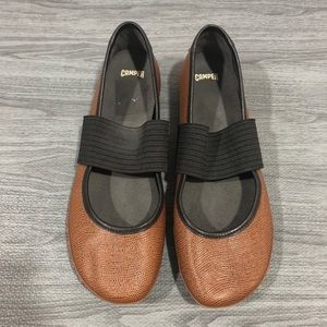 Camper Right ballerina Mary Jane flats 41